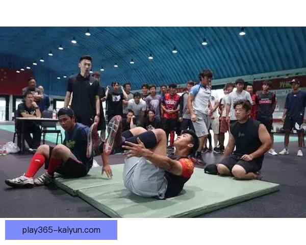 Osimhen 创新训练方法助力足球运动员体能与技巧全面提升