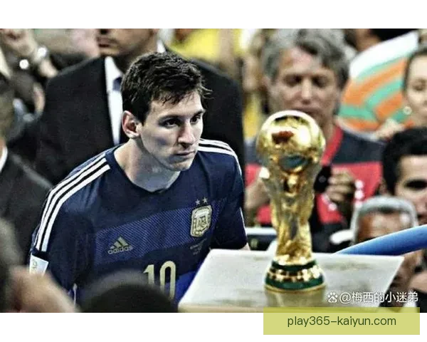 梅西生涯末期转型表现稳健，期待新角色的进一步发挥