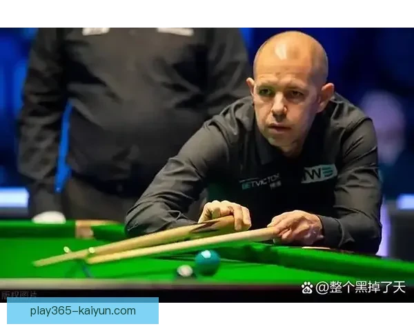 马尔基尼奥斯作为后防领袖表现稳健守表现稳健